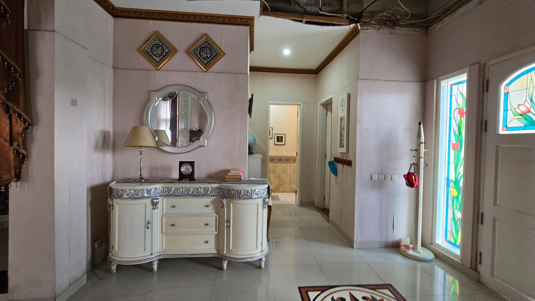 Rumah Bagsu Halaman Luas Di Jl Pertanian Lebak Bulus