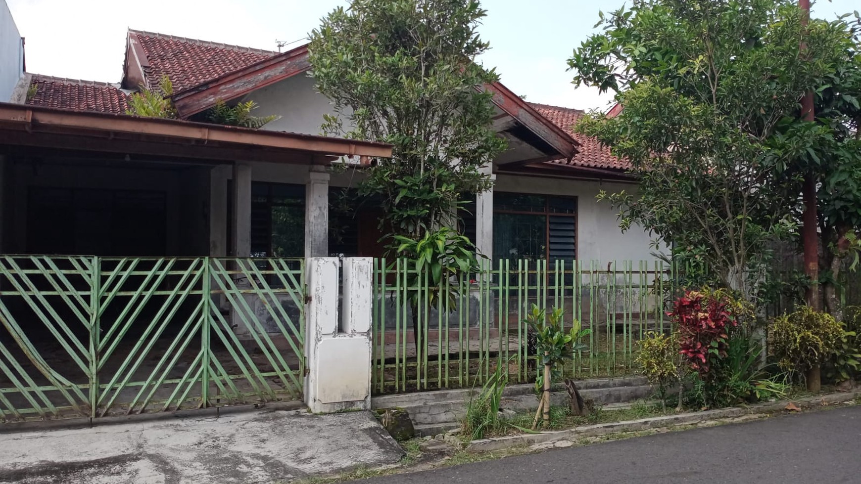 Rumah Dalam Perumahan Bina Marga Lokasi Dekat AKMIL Magelang 