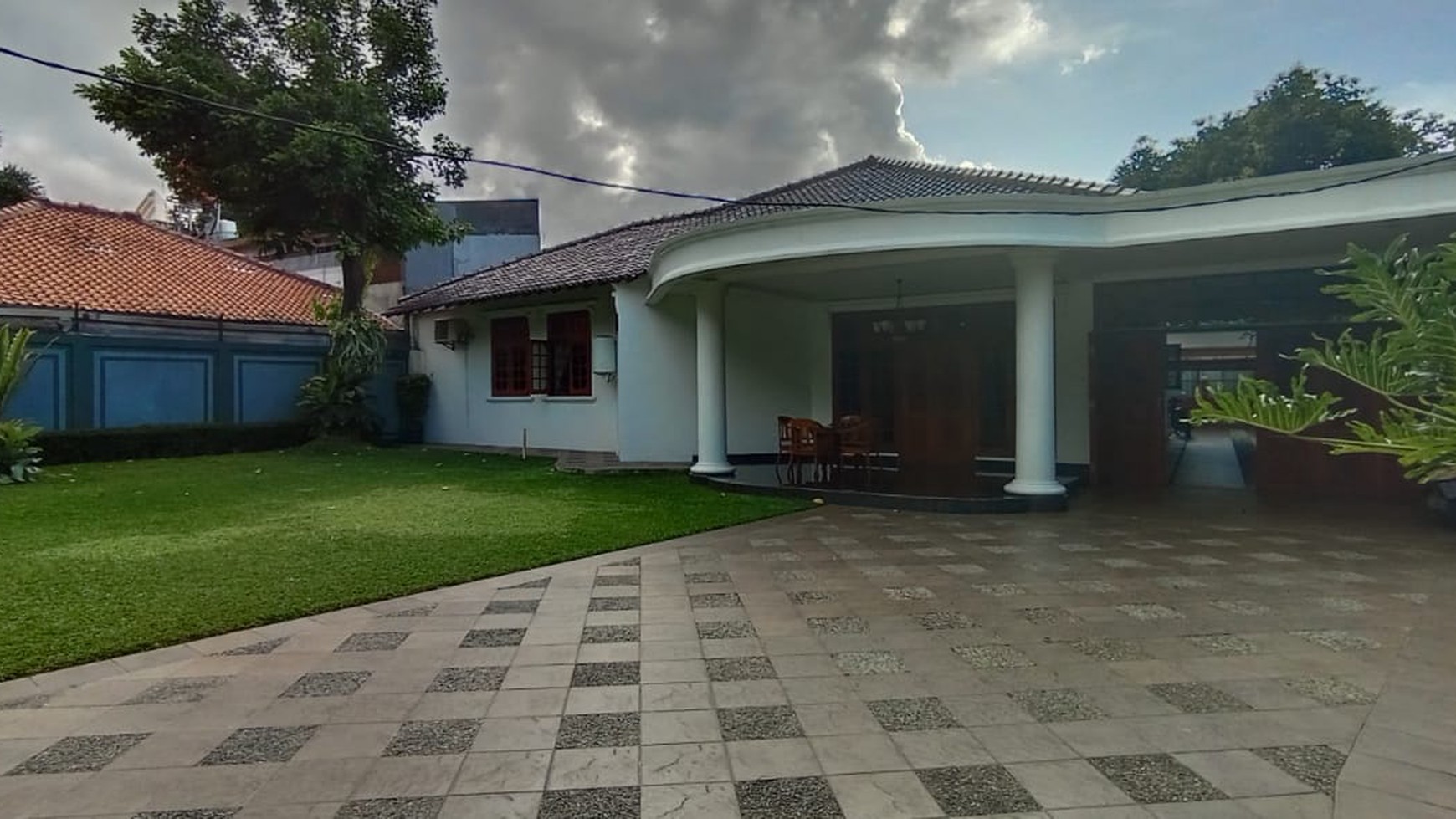 Homy Spacious house in cilandak