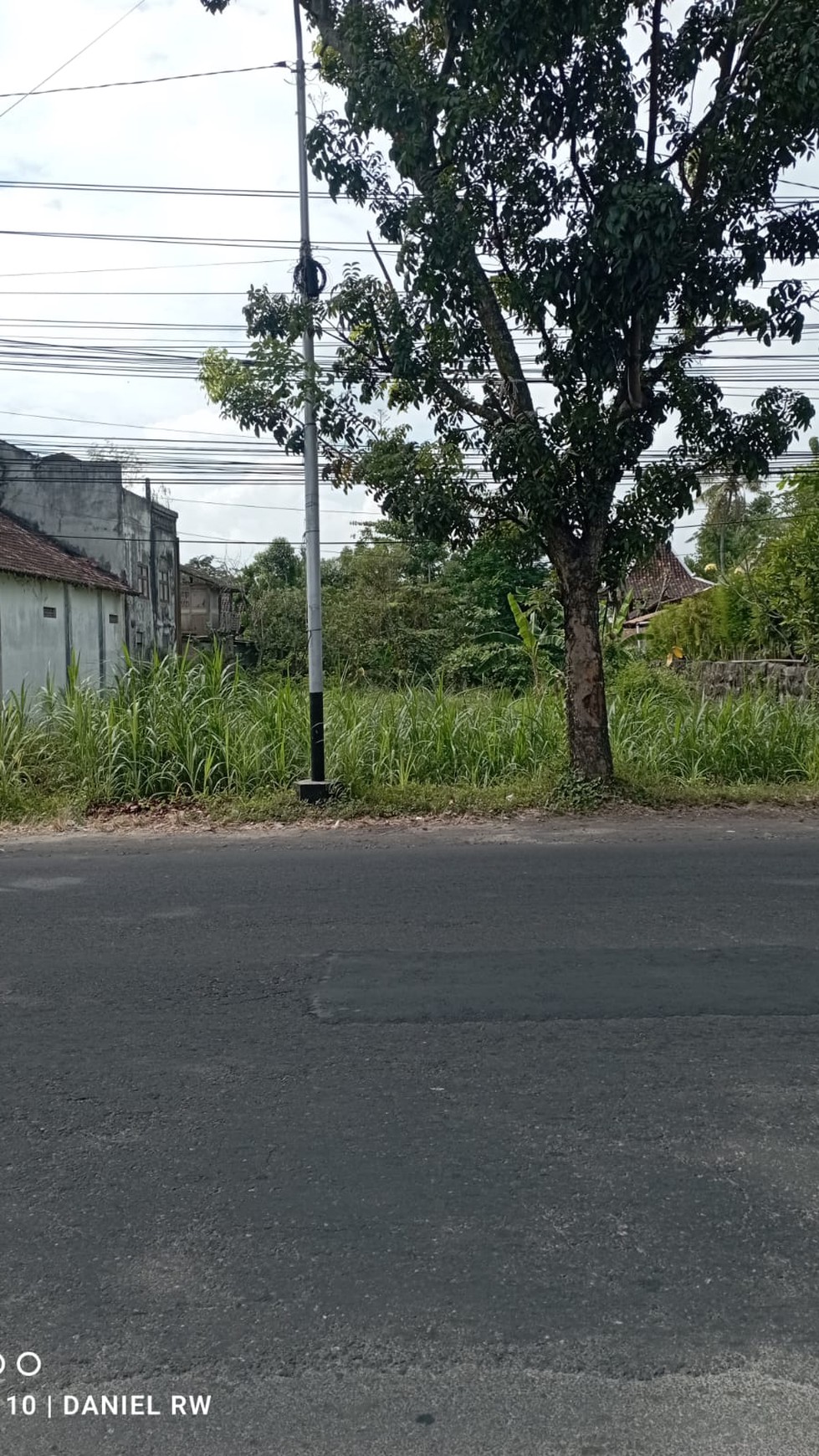 Tanah 1.100 Meter Persegi Di Jl Parangtritis Jogja Cocok Untuk Gudang/Usaha