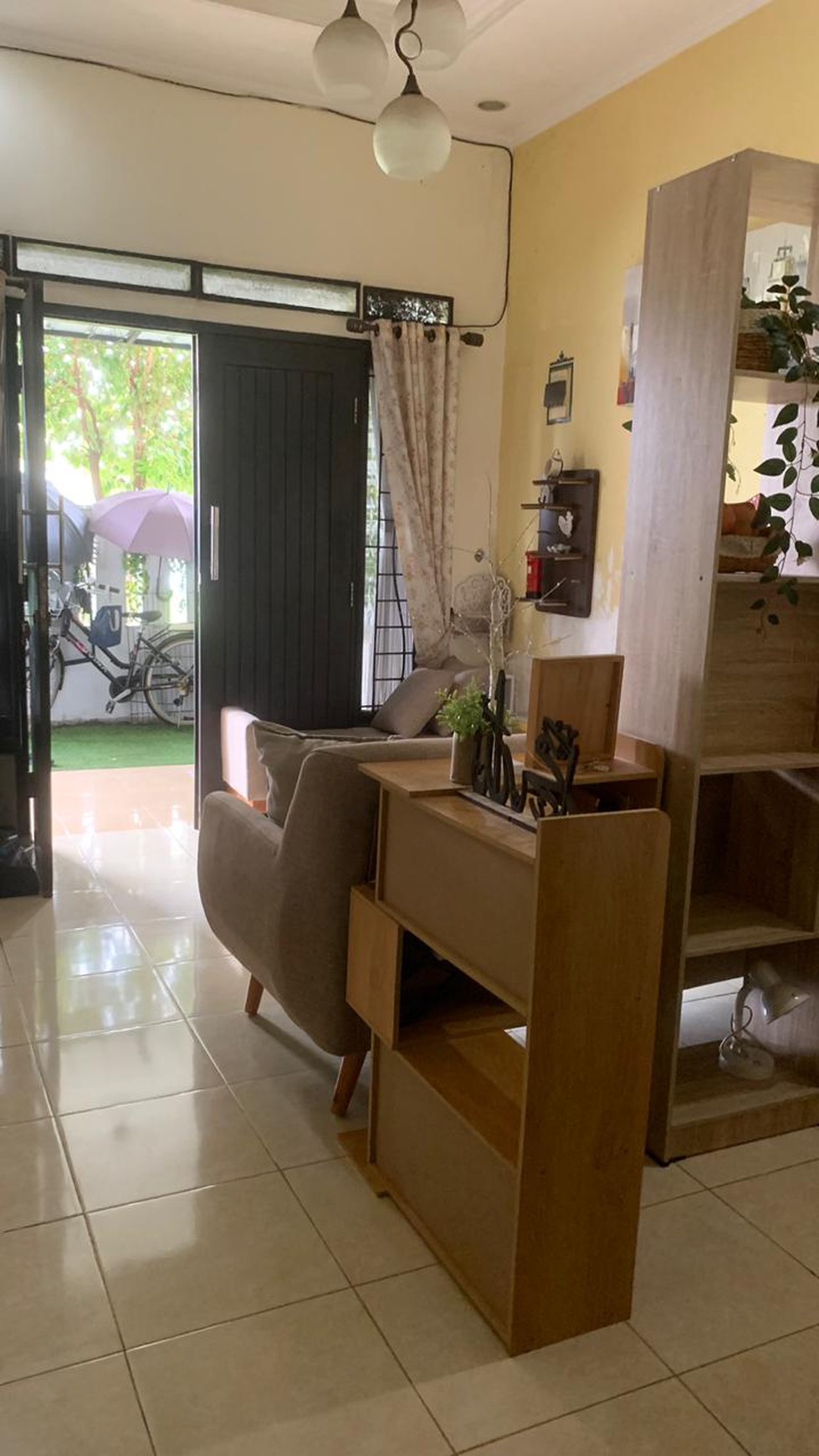 Rumah Minimalis Siap Huni dengan Lokasi Strategis dan Asri @Graha Bintaro