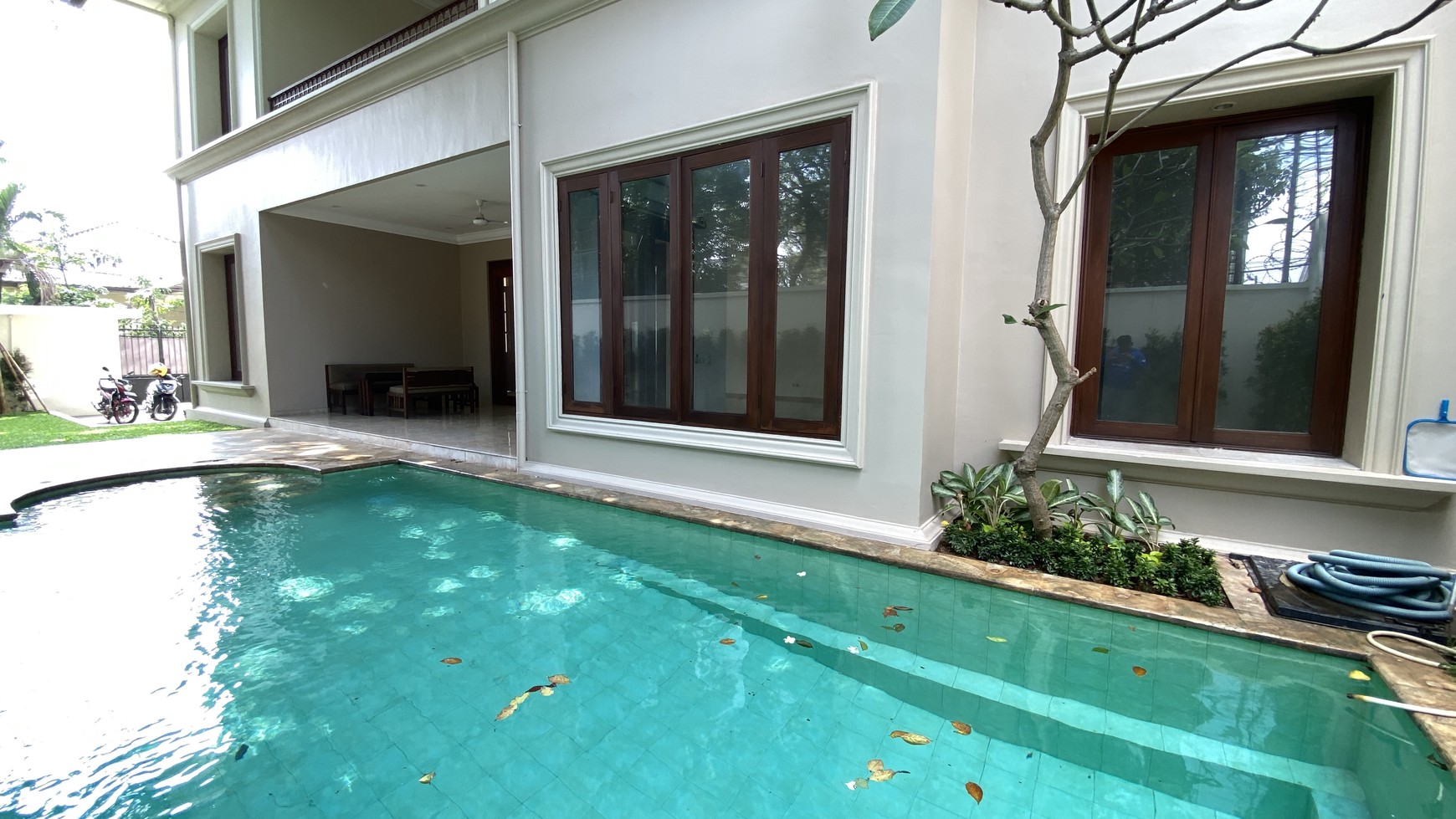 Beautiful and comfy house at cipete jakarta selatan