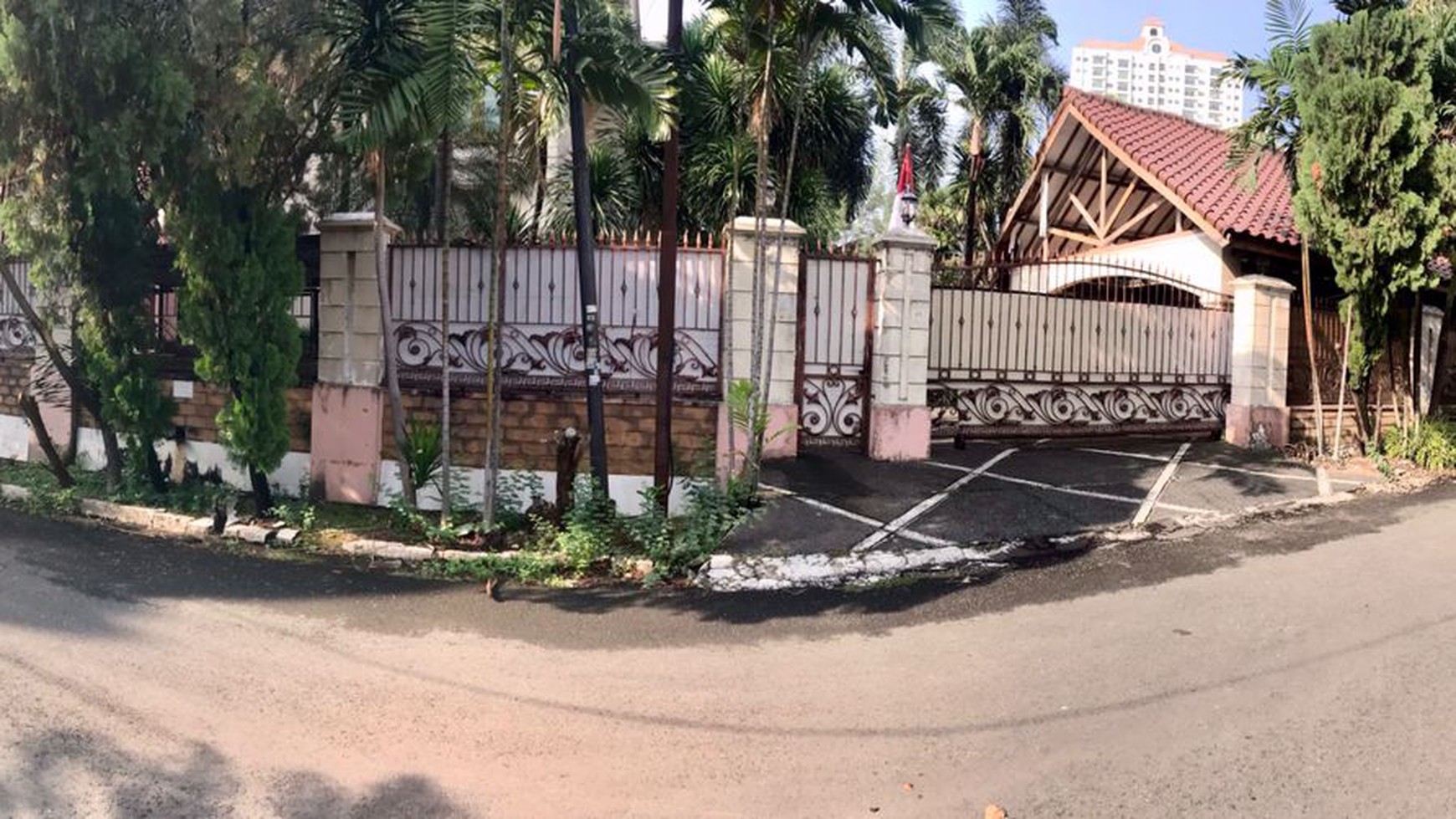 Rumah Mewah di Jl.Mirah Hati,Jakarta Selatan