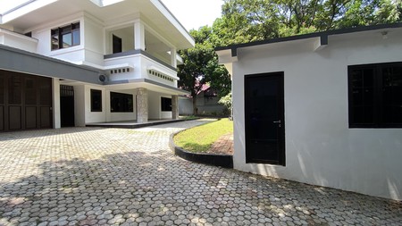 Big house at menteng, jakarta pusat