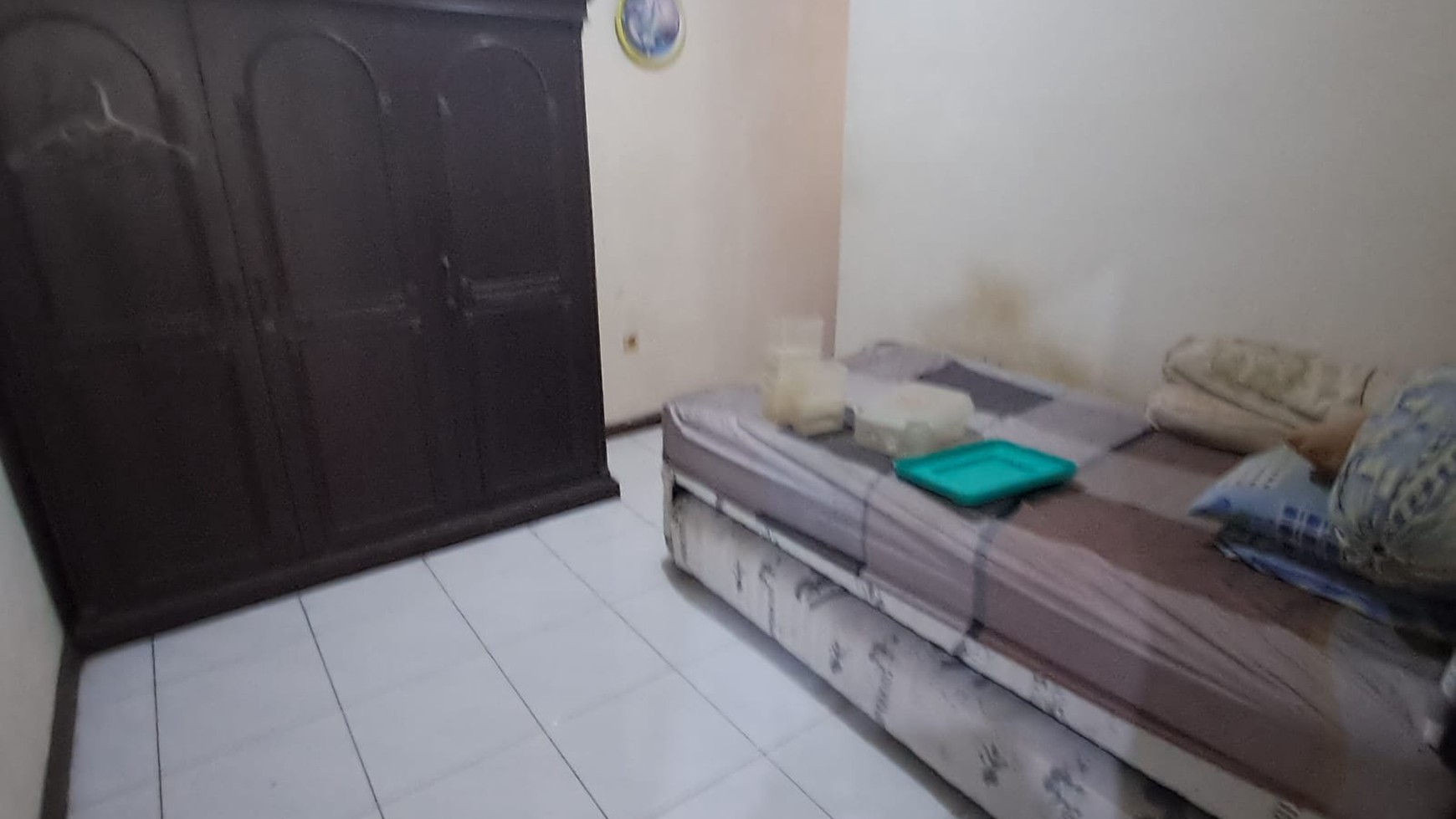 Rumah Hook Siap Huni dengan Bangunan Kokoh dan Asri @Bintaro