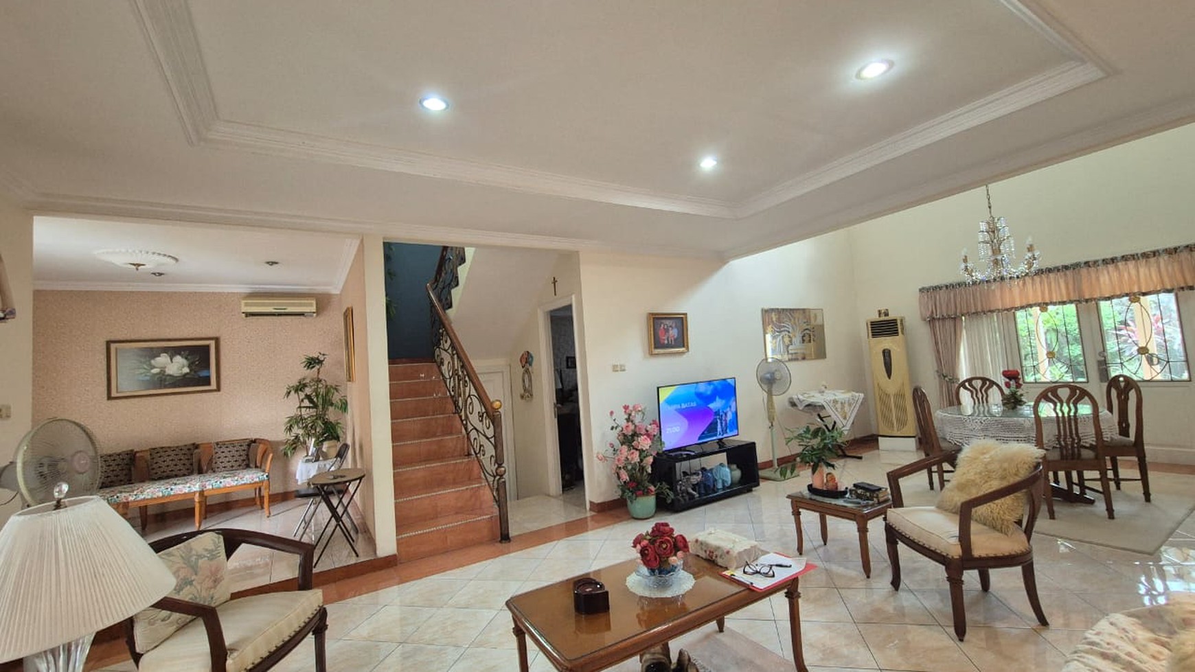 Rumah Hitung Tanah Area Cipete