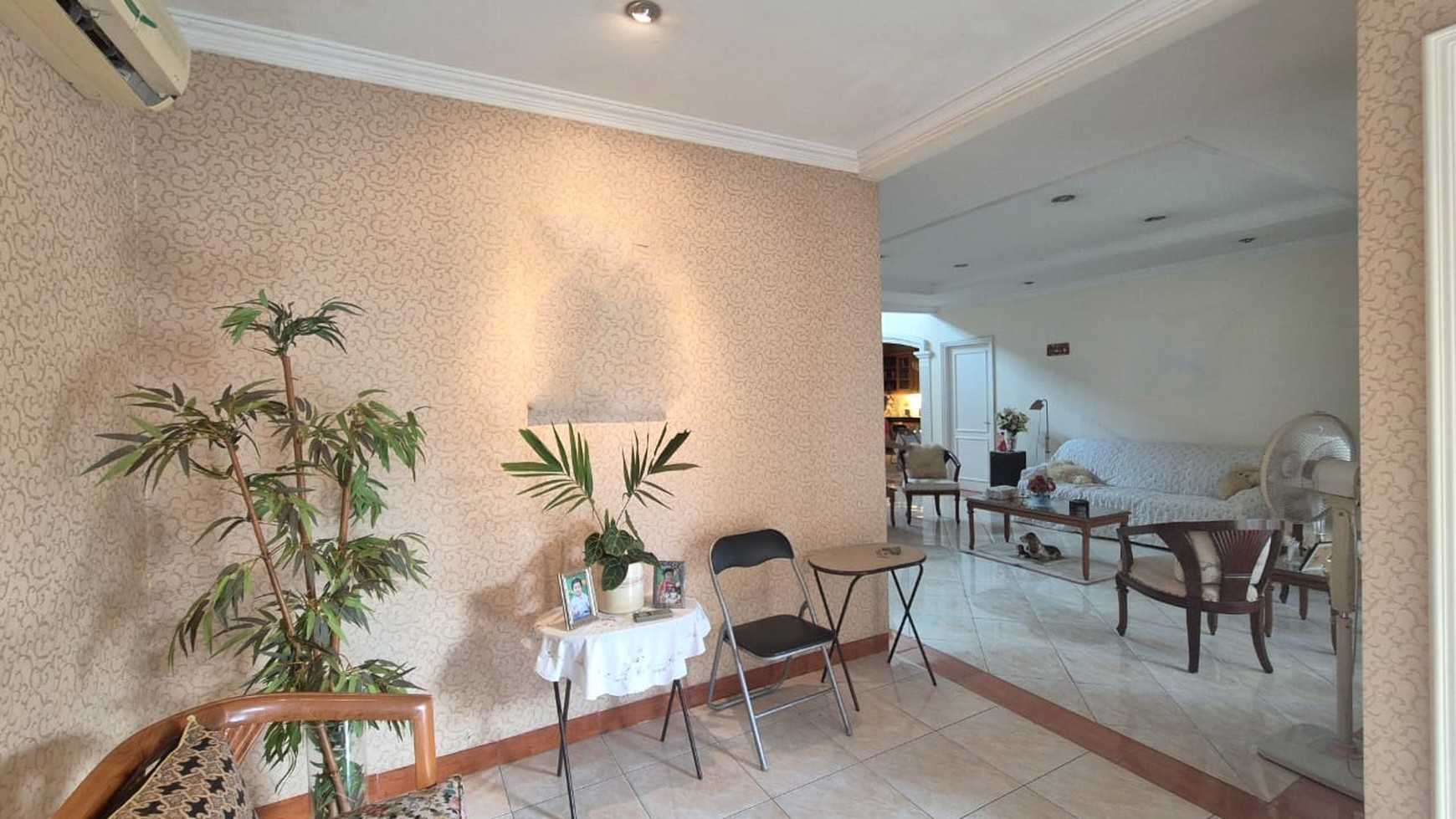 Rumah Hitung Tanah Area Cipete