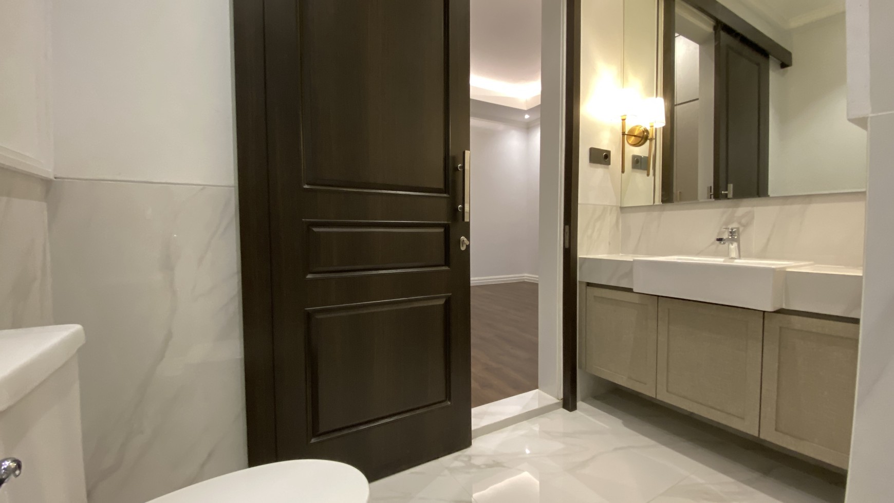 Rumah Hitung Tanah Area Cipete