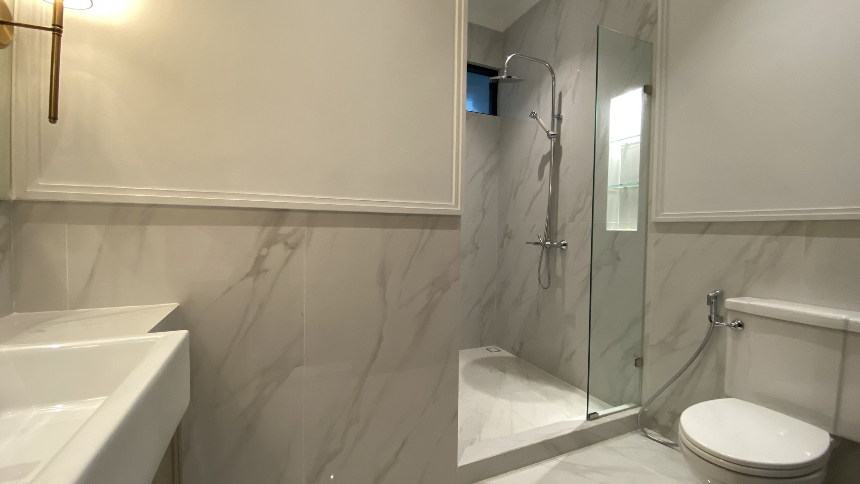 Rumah Hitung Tanah Area Cipete