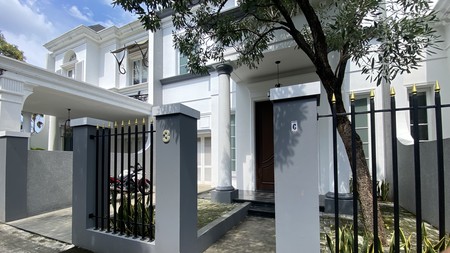 Modern and beautiful house at bangka, jakarta selatan