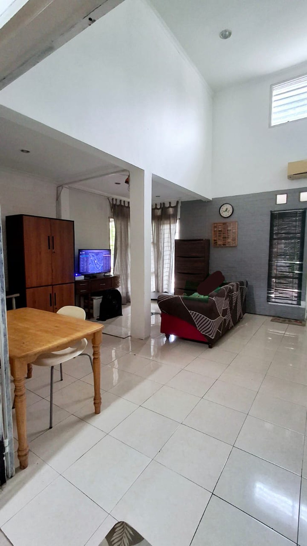 Rumah Hook Minimalis Siap Huni dengan Hunian Nyaman dan Asri @Bintaro