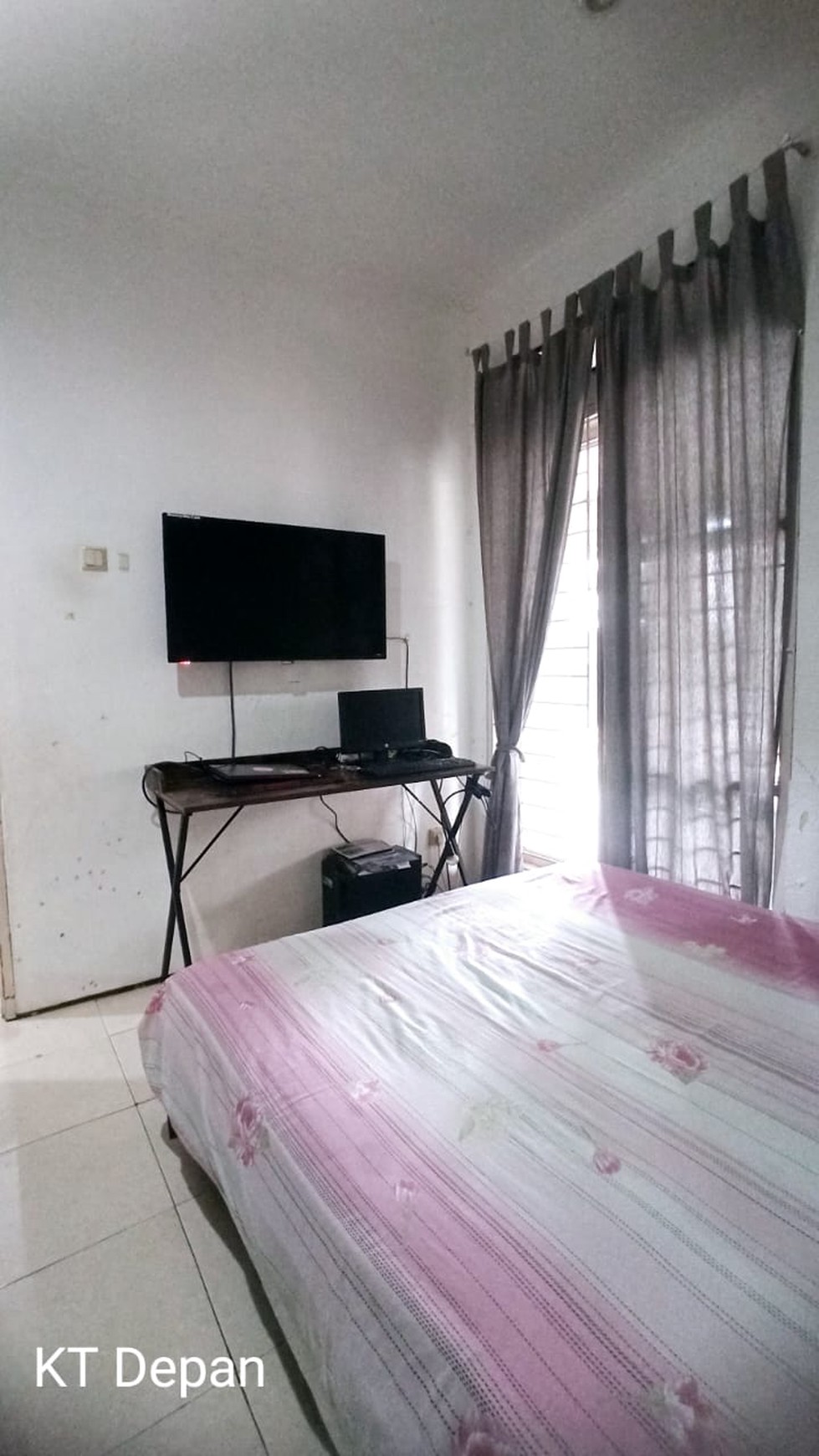 Rumah Hook Minimalis Siap Huni dengan Hunian Nyaman dan Asri @Bintaro