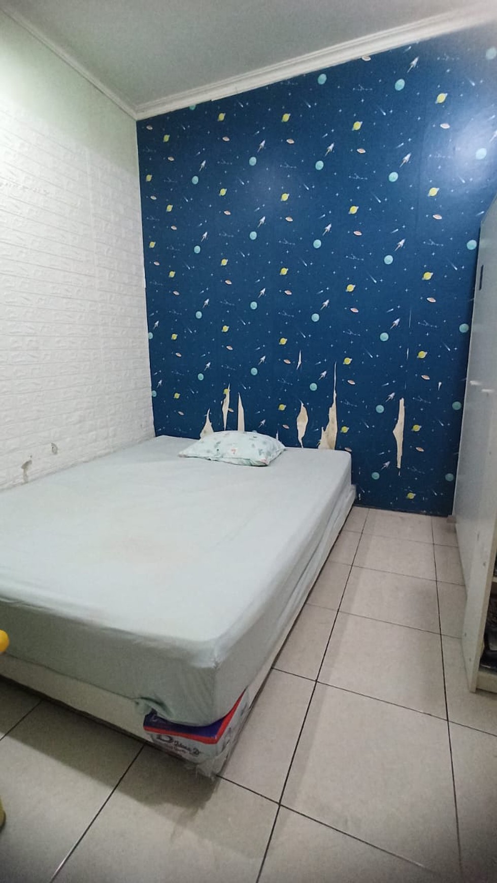 Rumah Hook Minimalis Siap Huni dengan Hunian Nyaman dan Asri @Bintaro