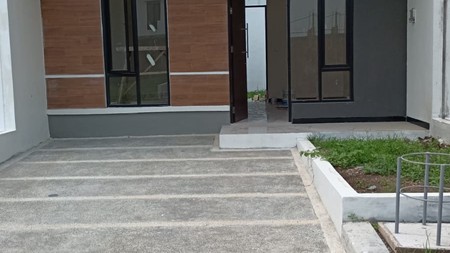 Rumah Minimalis di Taman Kopo Indah Bandung