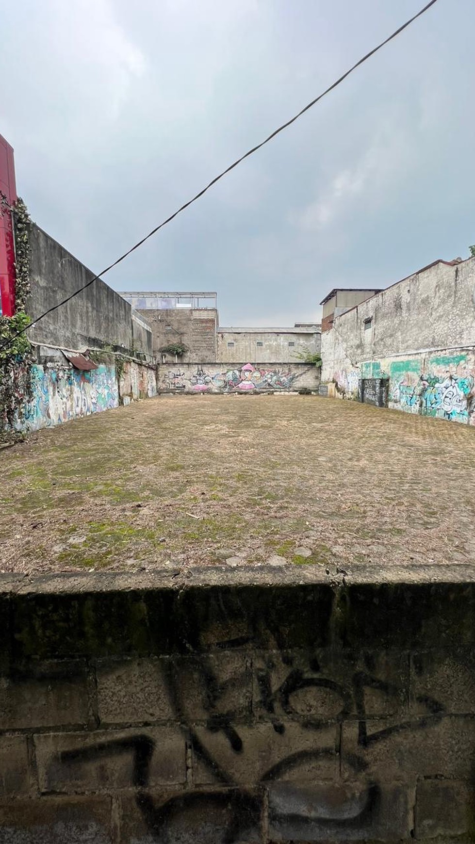 Rumah Hitung Tanah Area Cipete