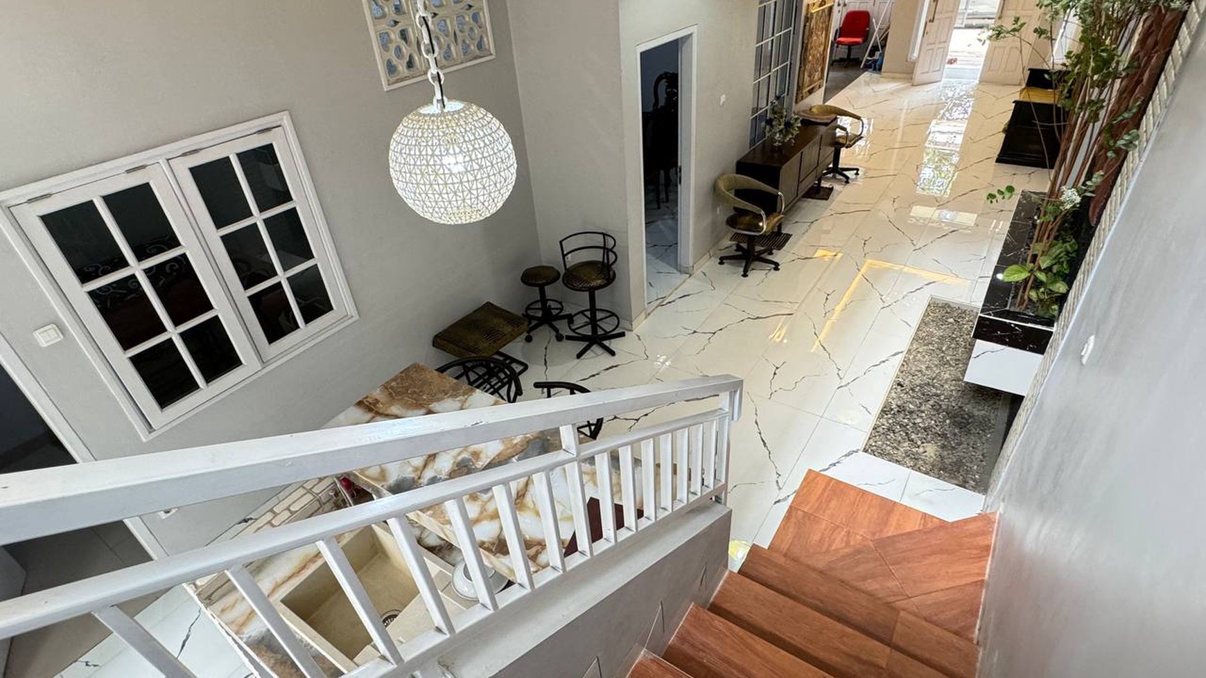 Rumah Hitung Tanah Area Cipete