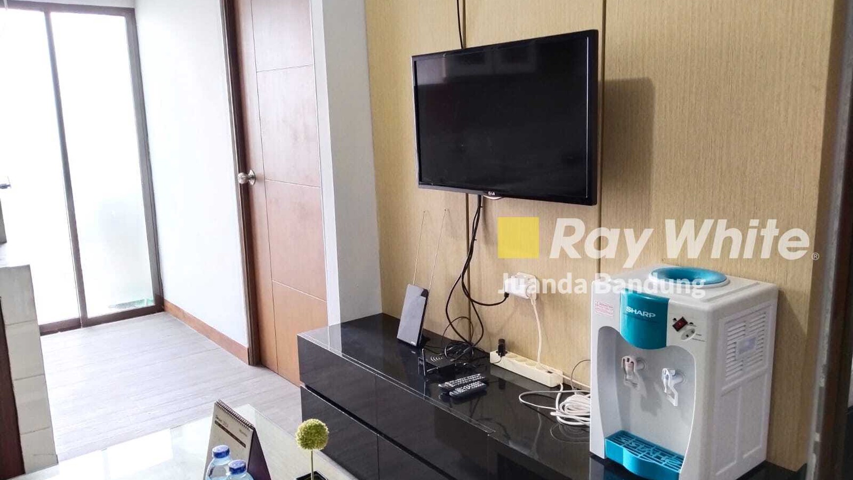 Murah Apartment Gateway Ahmad Yani Cicadas 2BR Full Furnished Pusat kota Bandung strategis !