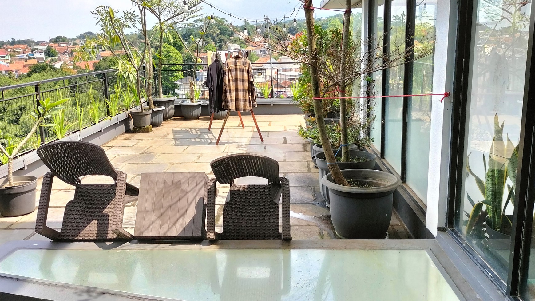 Dijual Rumah Lux Unik Bandung Timur Siap Huni