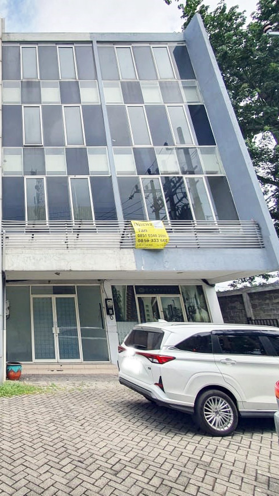 Ruko ESTE Square Merr Surabaya Timur, Baru Gress, Lokasi Strategis Jalan MERR (Jalan Ir.Soekarno), Cocok untuk usaha / kantor / Klinik / Resto