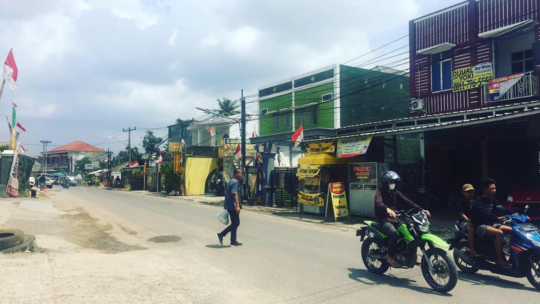 Ruko 2 pintu 2 lantai plong di Untung Suropati dekat pasar kotamadya Bandarlampung