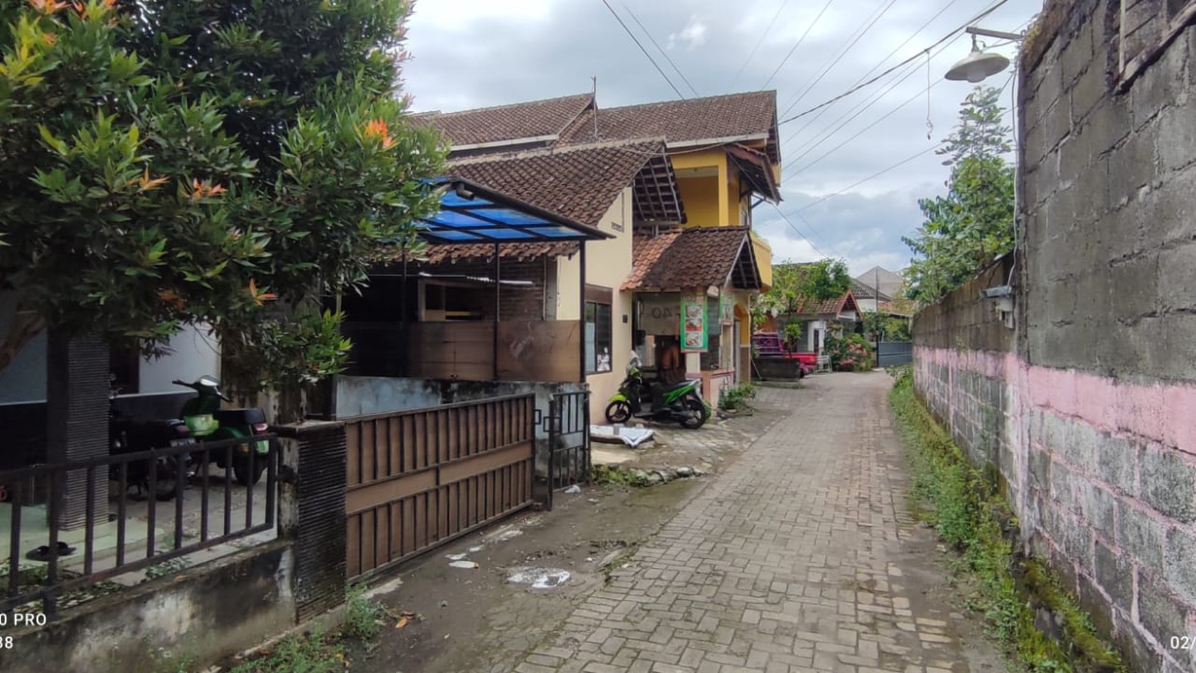 TANAH LUAS LEBAR SANGAT BAIK DI LOKASI PREMIUM JAKAL