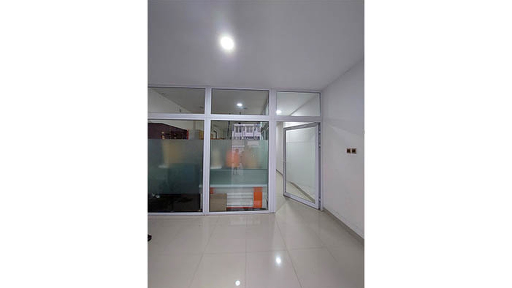 Ruko Bukit Gading Indah, Kelapa Gading, Luas 4,3x19m2