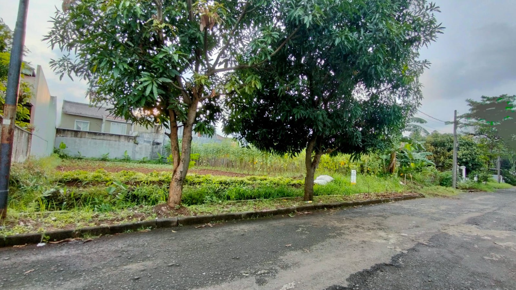 Dijual kavling di JL. Zaitun Islamic Village Karawaci Tangerang