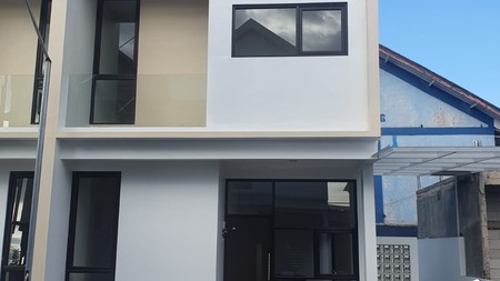 Rumah Minimalis di Mandalika Residence Bandung