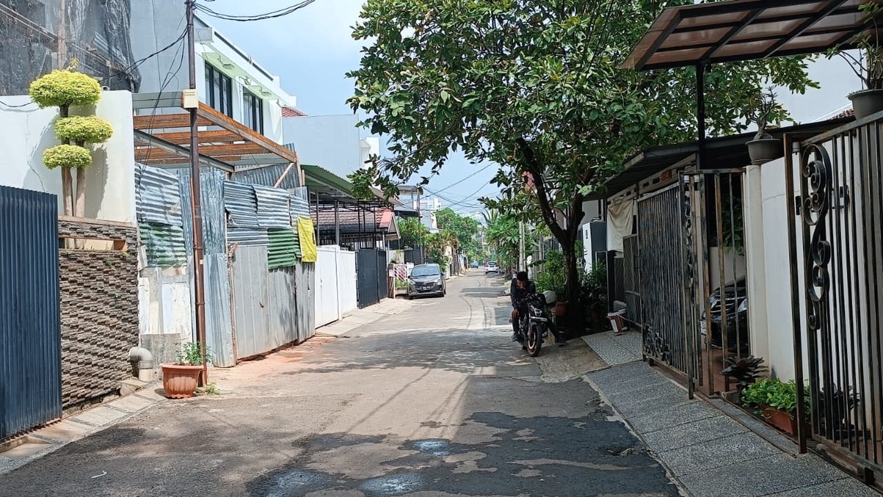 Rumah Hitung Tanah Area Cipete