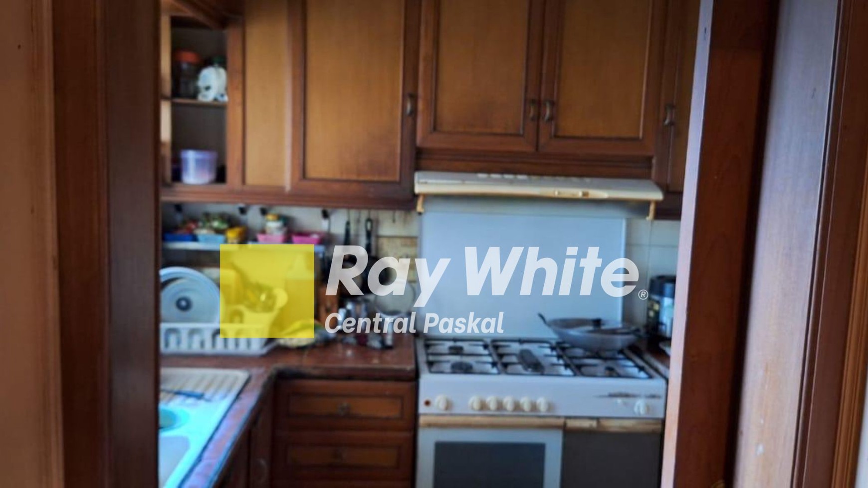 Rumah Hitung Tanah Area Cipete