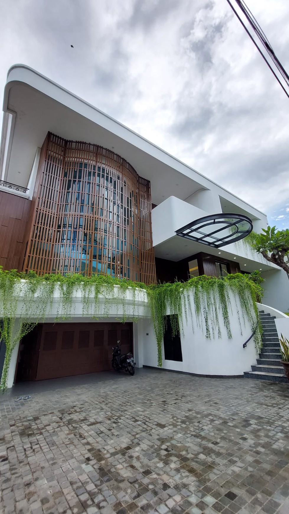 Dijual Rumah di Permata Hijau 