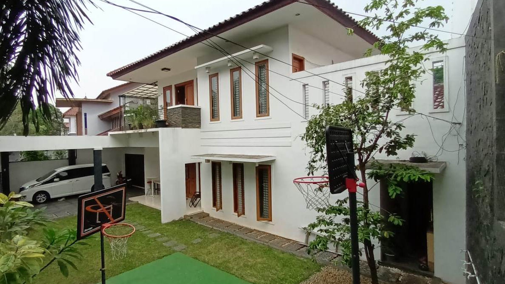 Rumah Bagus Diarea Bintaro Jaya Sektor 1, Dekat Akses Toll Jorr 