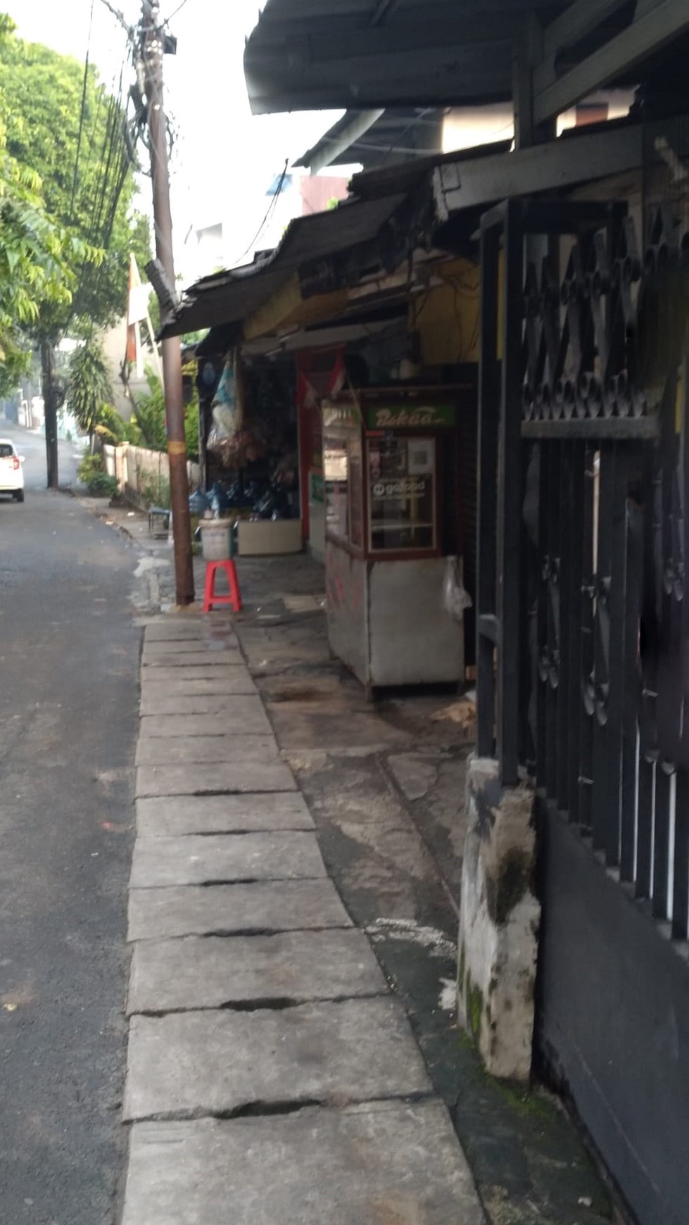 Rumah Hitung Tanah Lokasi Strategis dan Cocok untuk Kos-kosan @Gandaria