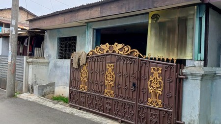 Rumah sangat strategis di Harapan Baru 2, Bekasi Barat