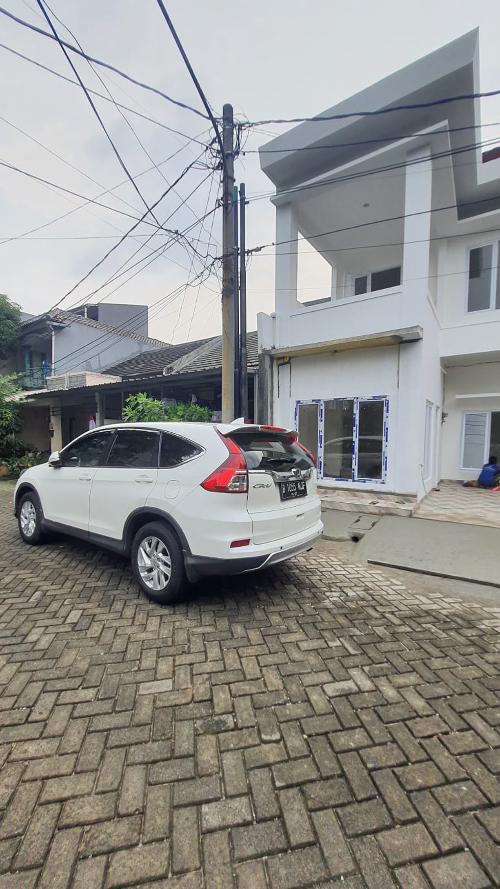 Rumah Bagus Terawat deket Tol Perigi Bintaro.