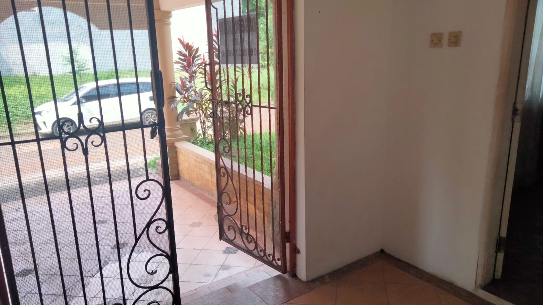 Best Deal Rumah 2 Lantai Siap Huni Legenda Wisata