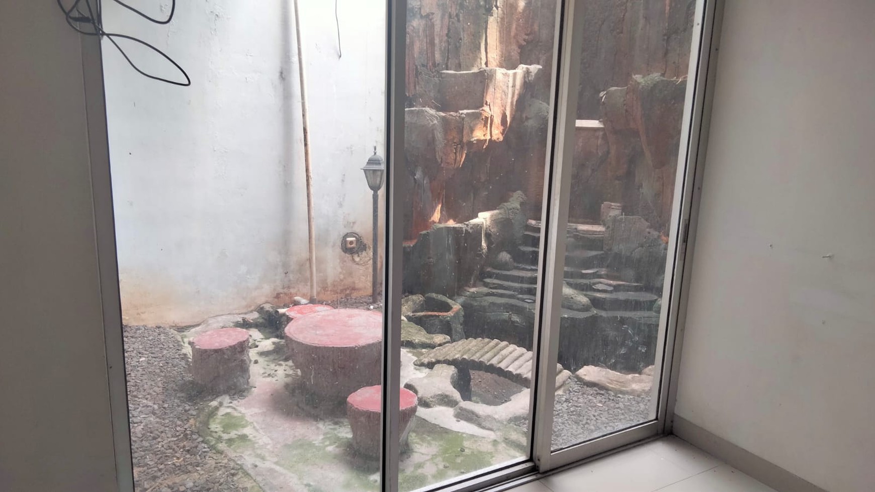 Best Deal Rumah 2 Lantai Siap Huni Legenda Wisata