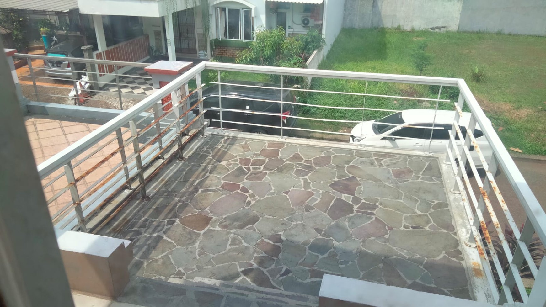 Best Deal Rumah 2 Lantai Siap Huni Legenda Wisata