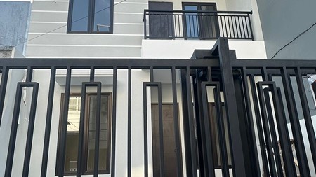 Rumah brandnew ,siap Huni di Gading Elok Timur  Jakarta Utara
