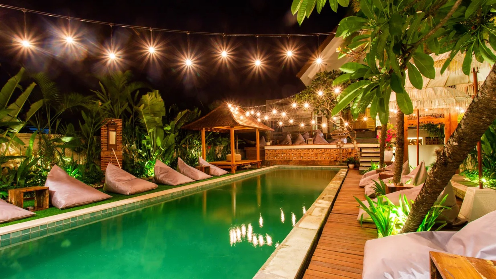 Captivating Hostel for Leasehold with Stunning Views of Rice Field in The Heart of Canggu