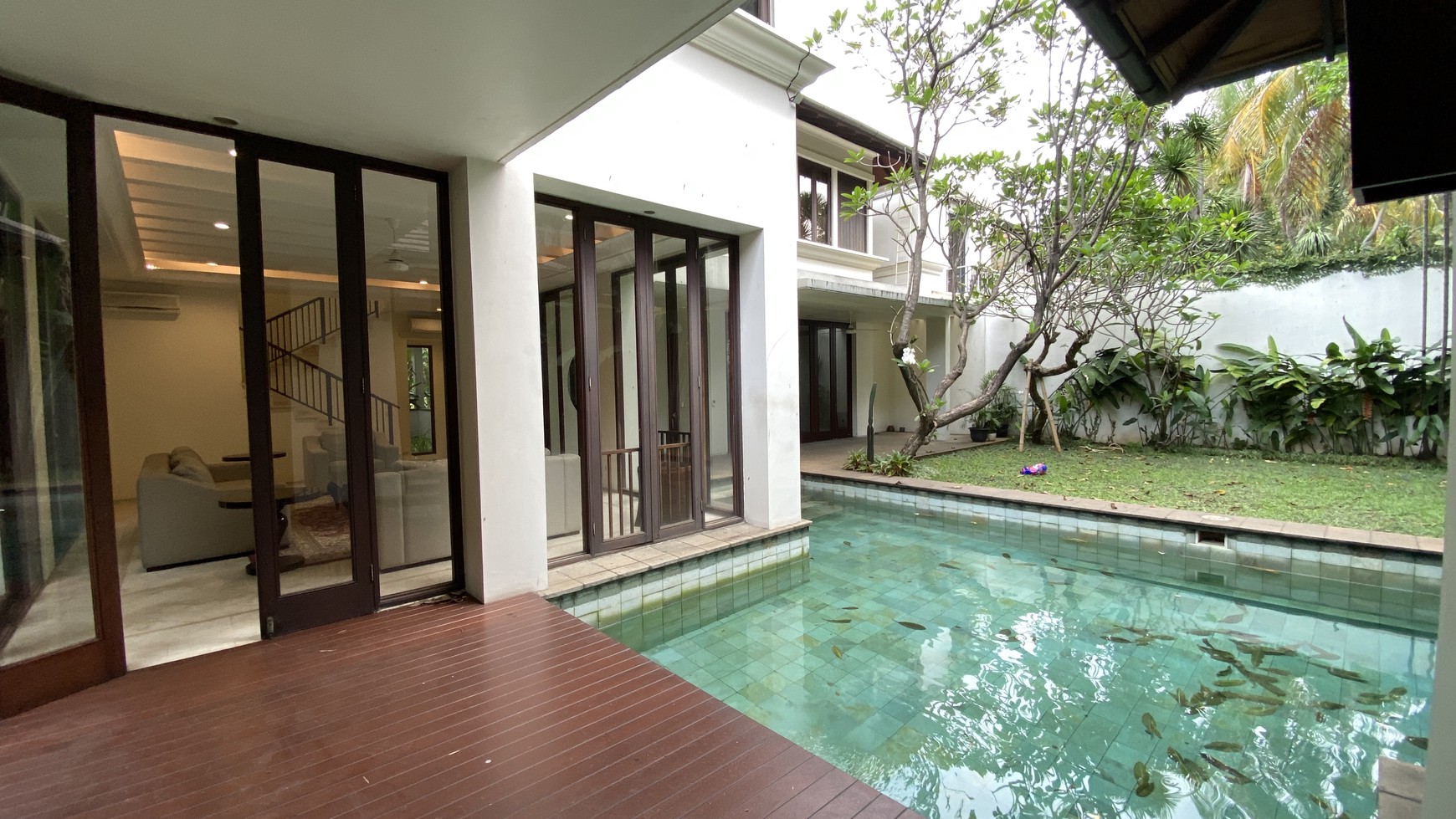 Beautiful house bali style at cipete, jakarta selatan