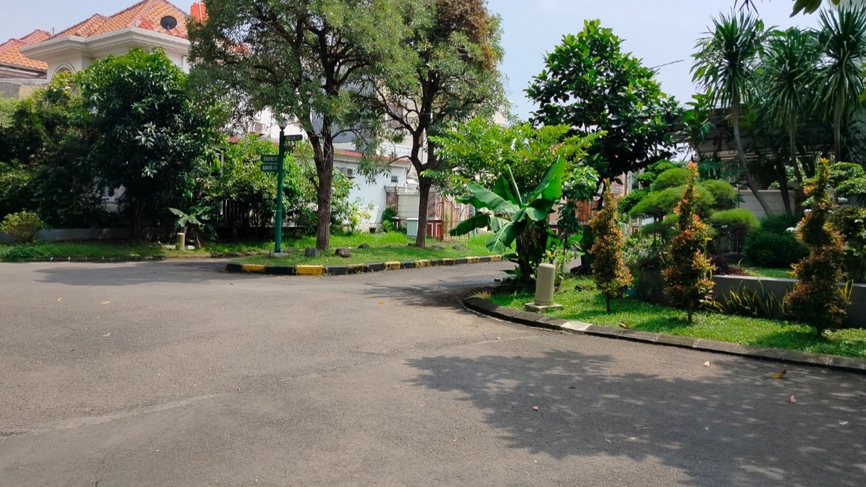 Keseimbangan Antara Kenyamanan dan Aksesibilitas Dekat Mall dengan Lingkungan Kokoh dan Nyaman, galuh mas karawang.