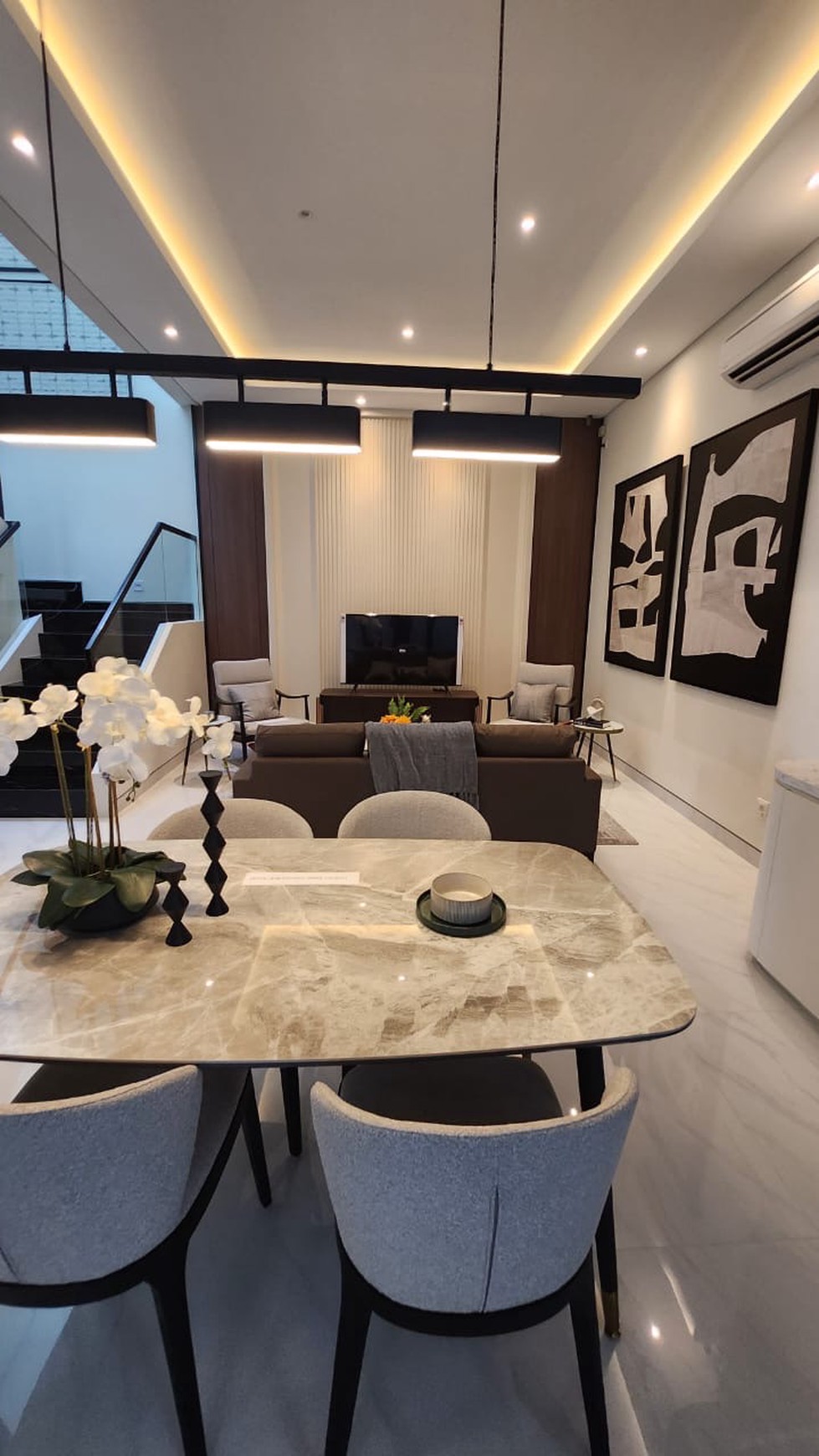 Rumah Hitung Tanah Area Cipete