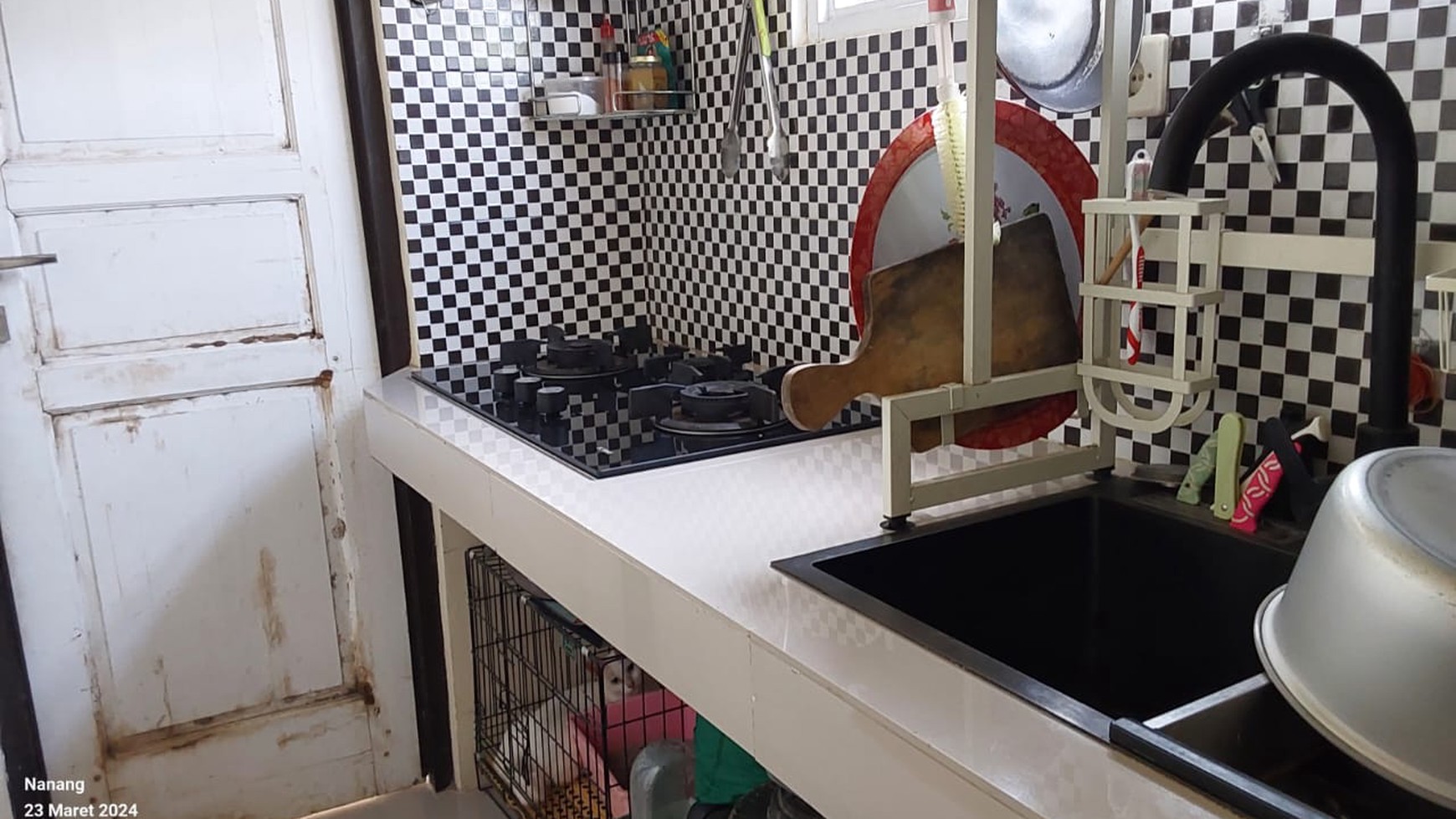 Rumah Hitung Tanah Area Cipete