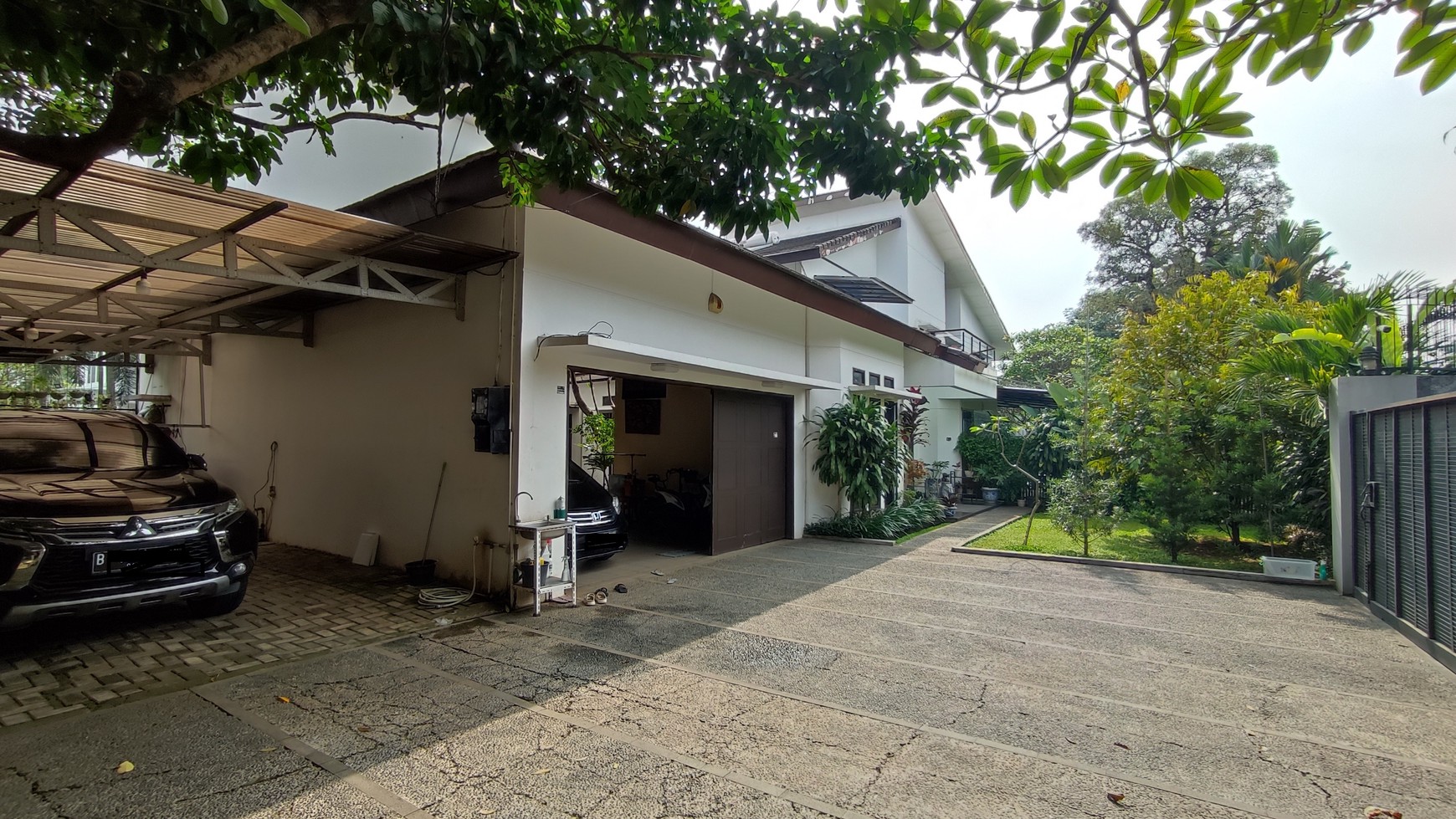 RUMAH ASRI KEMANG