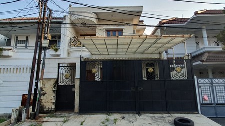 Rumah Summagung, Kelapa Gading Luas 8x24m2