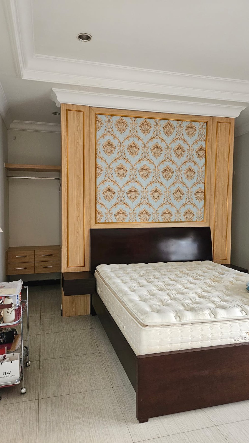 dijual rumah citraland utama full furnished 