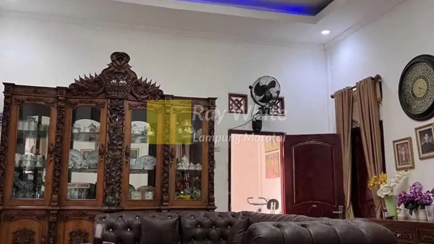 Dijual Rumah Mewah Lokasi Padat Karya