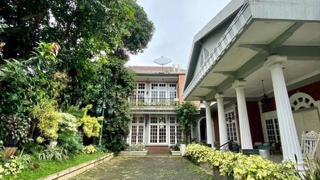 Rumah Mewah Jalan Dulu Lokasi Strategis Harga NJOP Area Kalibata