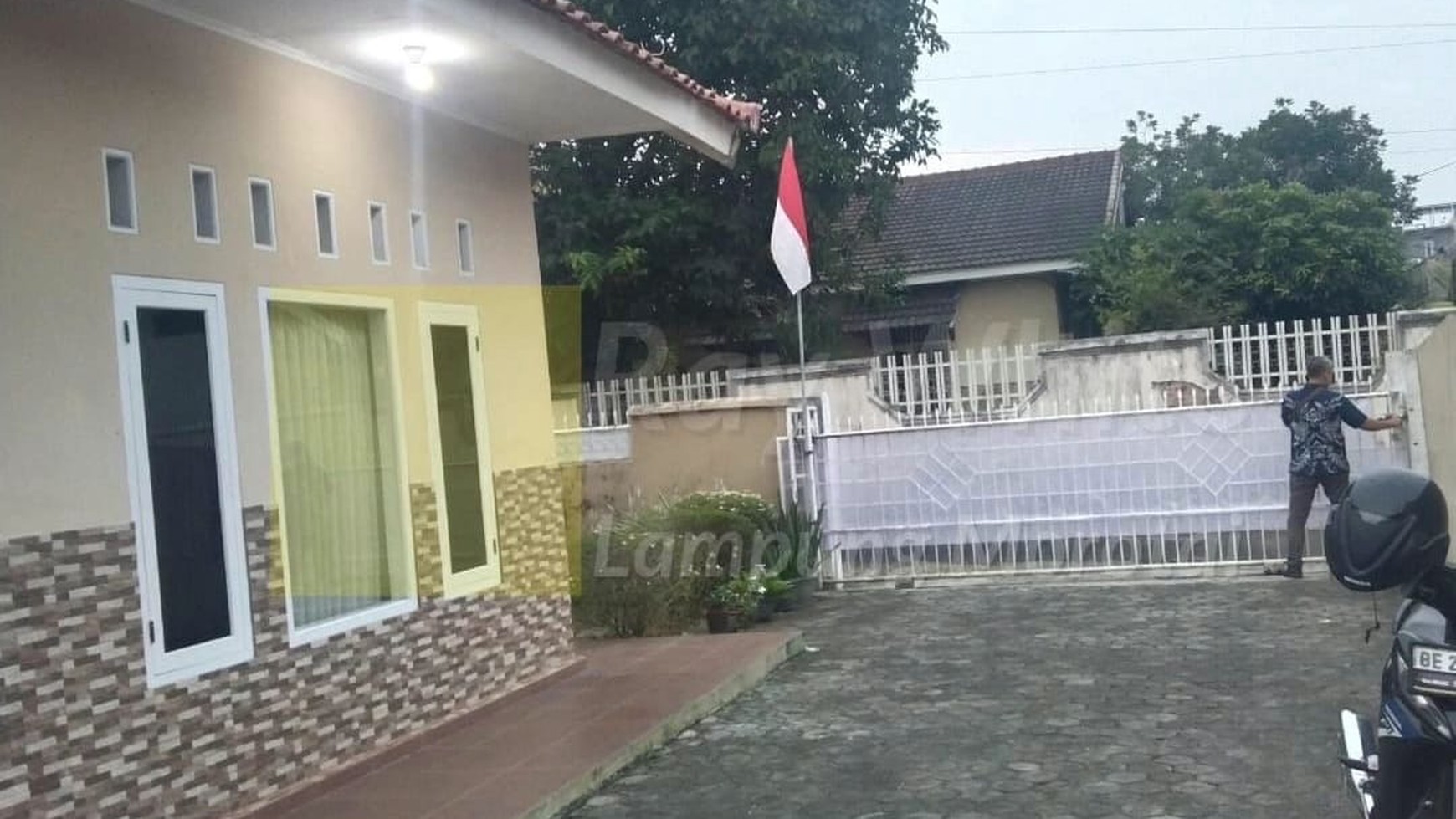 Dijual rumah Jl. Way Rilau Pahoman